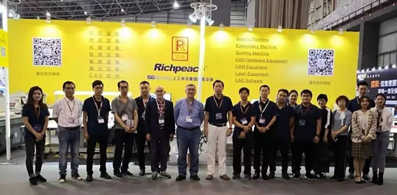 富怡團(tuán)隊(duì)家具展