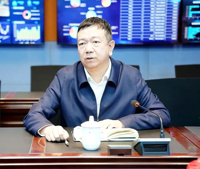 中縫協楊曉京理事長一行蒞臨富怡考察調研! 中縫協楊曉京理事長一行蒞臨富怡考察調研!