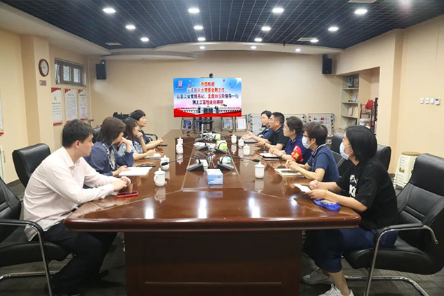 寶坻區總工會領導深入基層，為企業職工送關懷！