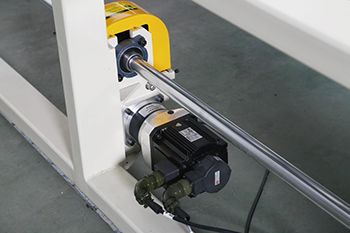 富怡框式電腦絎縫機(jī)（撐布帶機(jī)型）法式上料臺